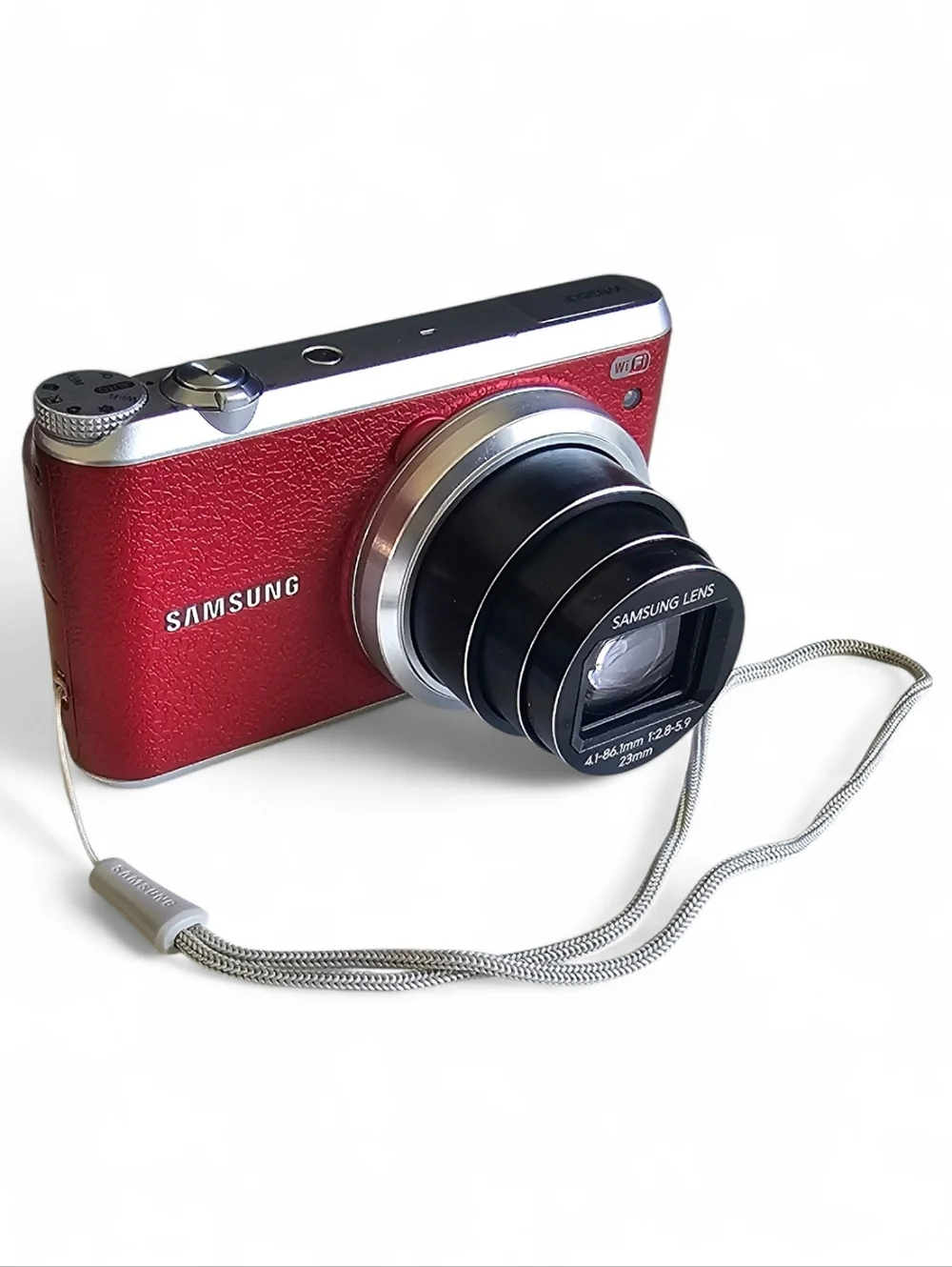 Samsung WB350F 16MP Wi-Fi Digital Camera Bundle w/ Tripod & Case